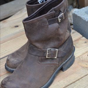 FRYE Short Boots